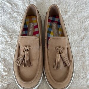 Sperry Tan Tassel Loafers